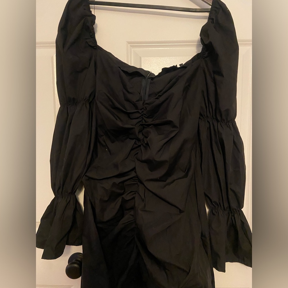 PLT Black Puff Sleeve Plus Ruched Front Bodycon Dress - Picture 3 of 5